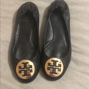 Tory Burch Reva flat black/gold